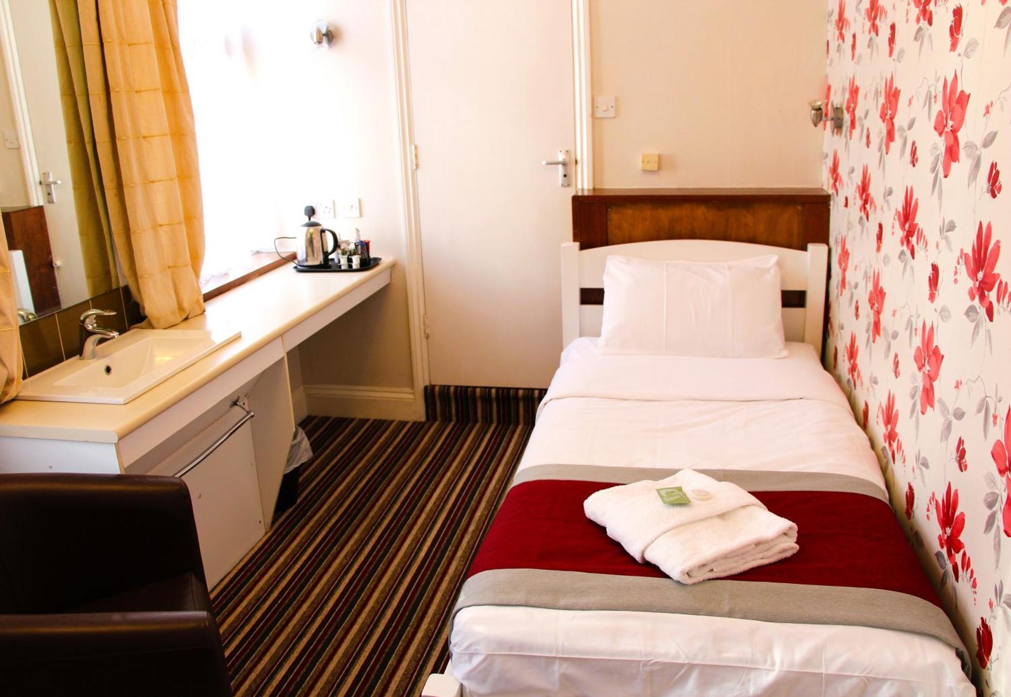 Russell Hotel رويال تونبريدج ويل المظهر الخارجي الصورة